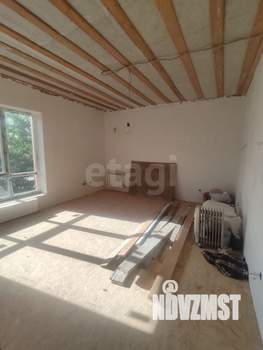 Дом 200м&sup2;, 2-этажный, участок 5 сот.  