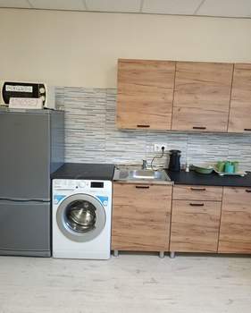 Дом 250м², 3-этажный, участок 10 сот.  