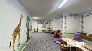 Дом 220м&sup2;, 2-этажный, участок 3 сот.  