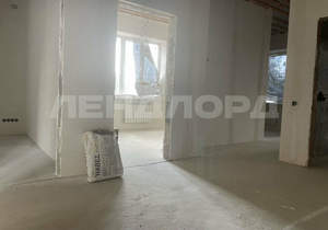 Дом 180м&sup2;, 2-этажный, участок 3 сот.  