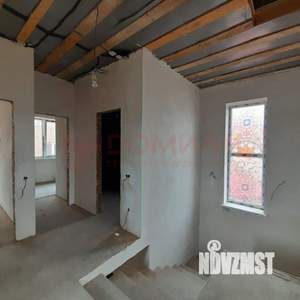 Дом 250м², 3-этажный, участок 3 сот.  