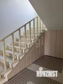 Дом 170м&sup2;, 2-этажный, участок 6 сот.  