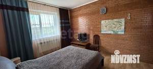 Дом 180м&sup2;, 2-этажный, участок 5 сот.  