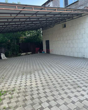 Дом 152м², 3-этажный, участок 6 сот.  