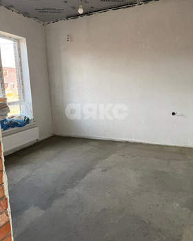 Дом 1406м&sup2;, 1-этажный, участок 6 сот.  