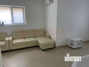 Дом 225м², 3-этажный, участок 4 сот.  