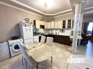 Дом 120м², 2-этажный, участок 6 сот.  