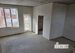 Дом 100м&sup2;, 2-этажный, участок 2 сот.  