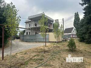 Дом 628м², 3-этажный, участок 7 сот.  