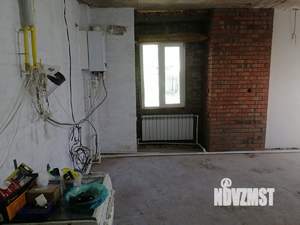 Дом 101м&sup2;, 2-этажный, участок 3 сот.  