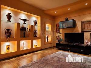 Дом 123м&sup2;, 2-этажный, участок 3 сот.  