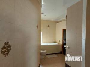 Дом 240м², 3-этажный, участок 3 сот.  