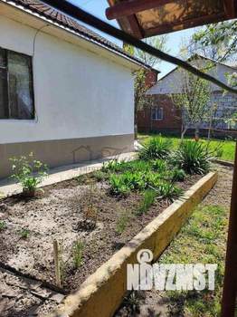 Дом 30м², 2-этажный, участок 5 сот.  