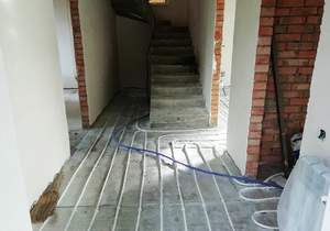 Дом 120м&sup2;, 2-этажный, участок 3 сот.  