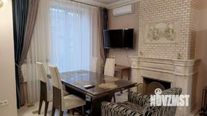 Дом 227м&sup2;, 3-этажный, участок 3 сот.  