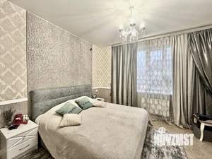 Дом 220м&sup2;, 2-этажный, участок 7 сот.  