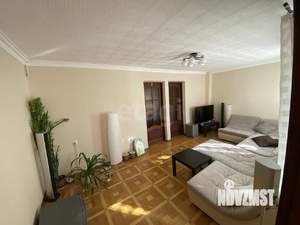 Дом 240м&sup2;, 2-этажный, участок 9 сот.  