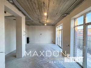 Дом 160м&sup2;, 2-этажный, участок 3 сот.  