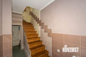 Дом 255м², 3-этажный, участок 3 сот.  