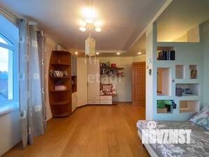 Дом 356м&sup2;, 3-этажный, участок 6 сот.  