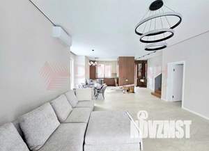 Дом 145м&sup2;, 1-этажный, участок 8 сот.  