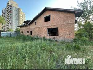 Дом 260м&sup2;, 2-этажный, участок 7 сот.  