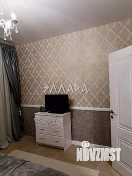 Дом 220м², 2-этажный, участок 6 сот.  