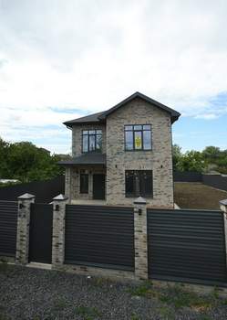 Дом 175м², 2-этажный, участок 61 сот.  