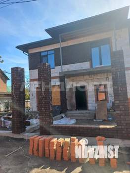 Дом 337м&sup2;, 2-этажный, участок 6 сот.  