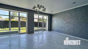 Дом 200м&sup2;, 2-этажный, участок 3 сот.  