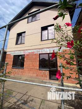 Дом 158м&sup2;, 2-этажный, участок 3 сот.  