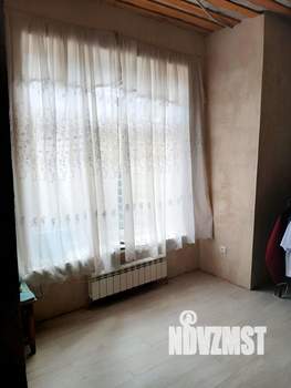 Дом 66м&sup2;, 2-этажный, участок 1 сот.  