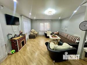 Дом 92м&sup2;, 2-этажный, участок 2 сот.  