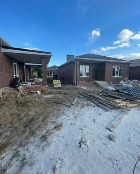 Дом 130м&sup2;, 1-этажный, участок 5 сот.  