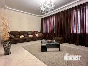 Дом 130м², 2-этажный, участок 4 сот.  
