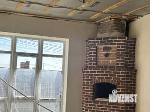 Дом 200м&sup2;, 2-этажный, участок 3 сот.  