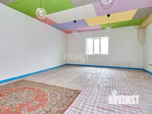 Дом 680м², 3-этажный, участок 14 сот.  