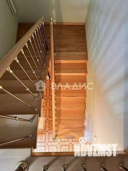 Дом 250м², 2-этажный, участок 6 сот.  