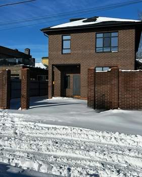 Дом 190м&sup2;, 2-этажный, участок 3 сот.  