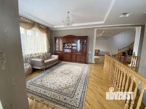 Дом 380м², 3-этажный, участок 3 сот.  