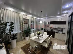 Дом 150м², 2-этажный, участок 6 сот.  