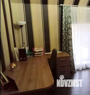 Дом 104м², 2-этажный, участок 3 сот.  