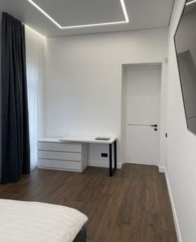 Дом 250м&sup2;, 2-этажный, участок 6 сот.  