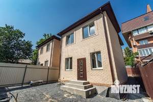 Дом 135м&sup2;, 2-этажный, участок 2 сот.  