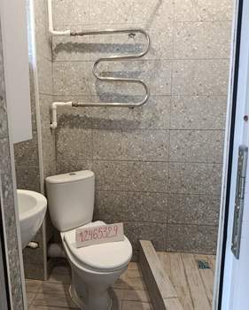 Дом 250м², 3-этажный, участок 10 сот.  