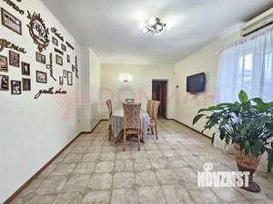 Дом 276м², 2-этажный, участок 8 сот.  