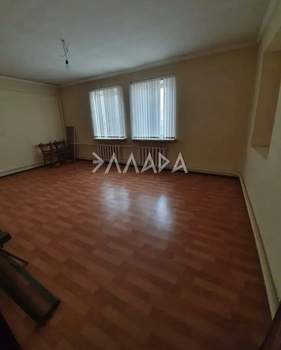 Дом 320м&sup2;, 2-этажный, участок 6 сот.  