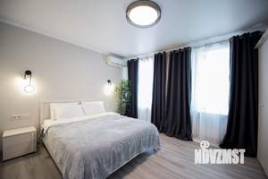 1-к квартира, посуточно, 52м2, 1/1 этаж