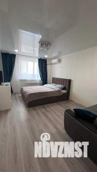 1-к квартира, посуточно, 49м2, 1/1 этаж