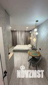 Студия квартира, посуточно, 30м2, 13/23 этаж